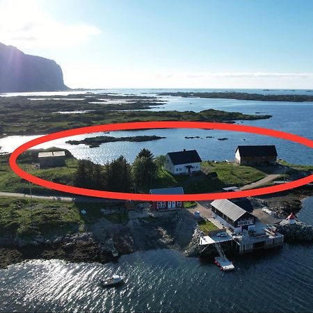 Villa Borgvag - A Unique Seafront Villa In The Heart Of Lofoten Bostad Exteriör bild