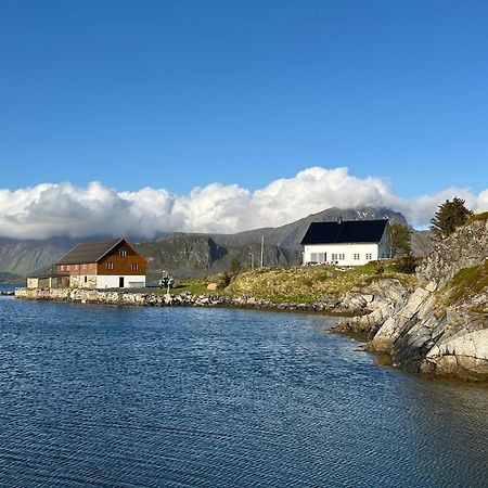 Villa Borgvag - A Unique Seafront Villa In The Heart Of Lofoten Bostad Exteriör bild