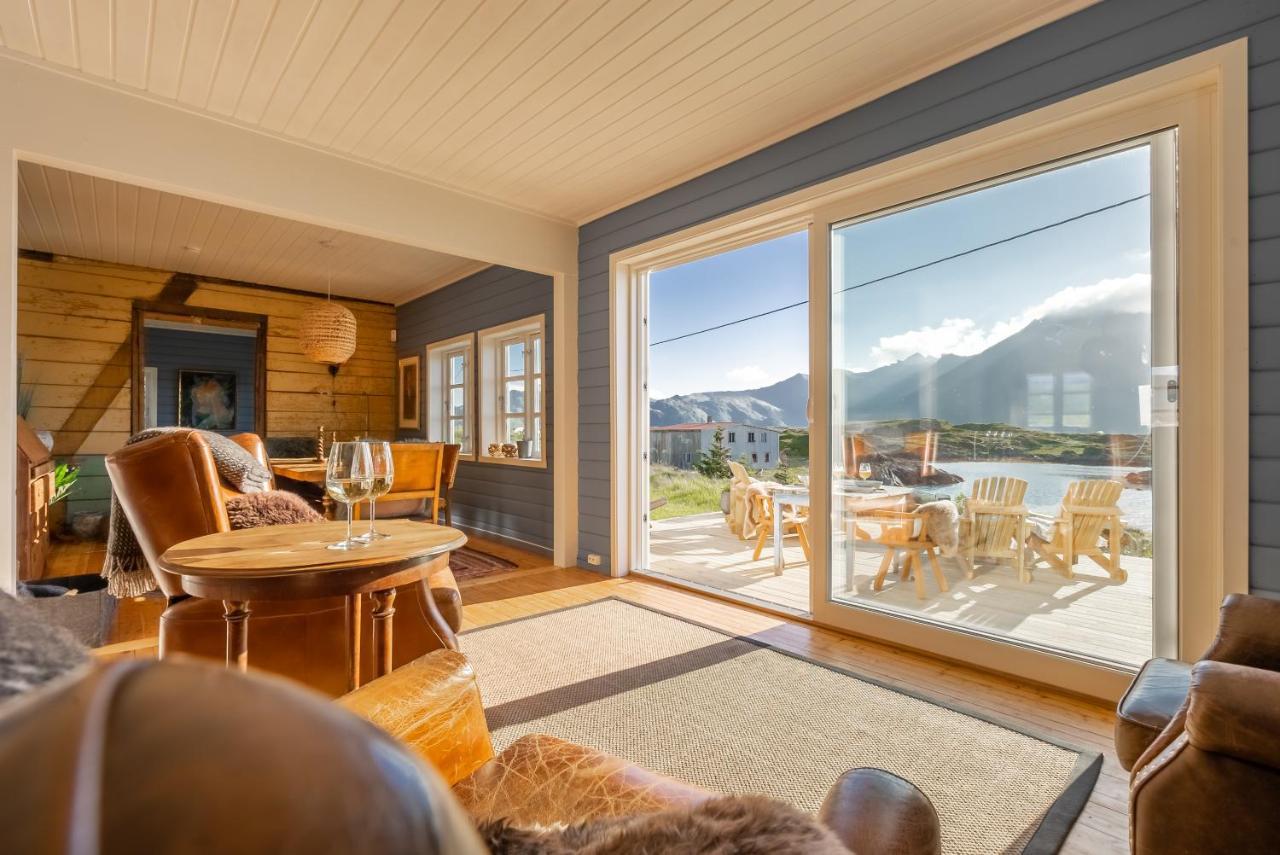 Villa Borgvag - A Unique Seafront Villa In The Heart Of Lofoten Bostad Exteriör bild