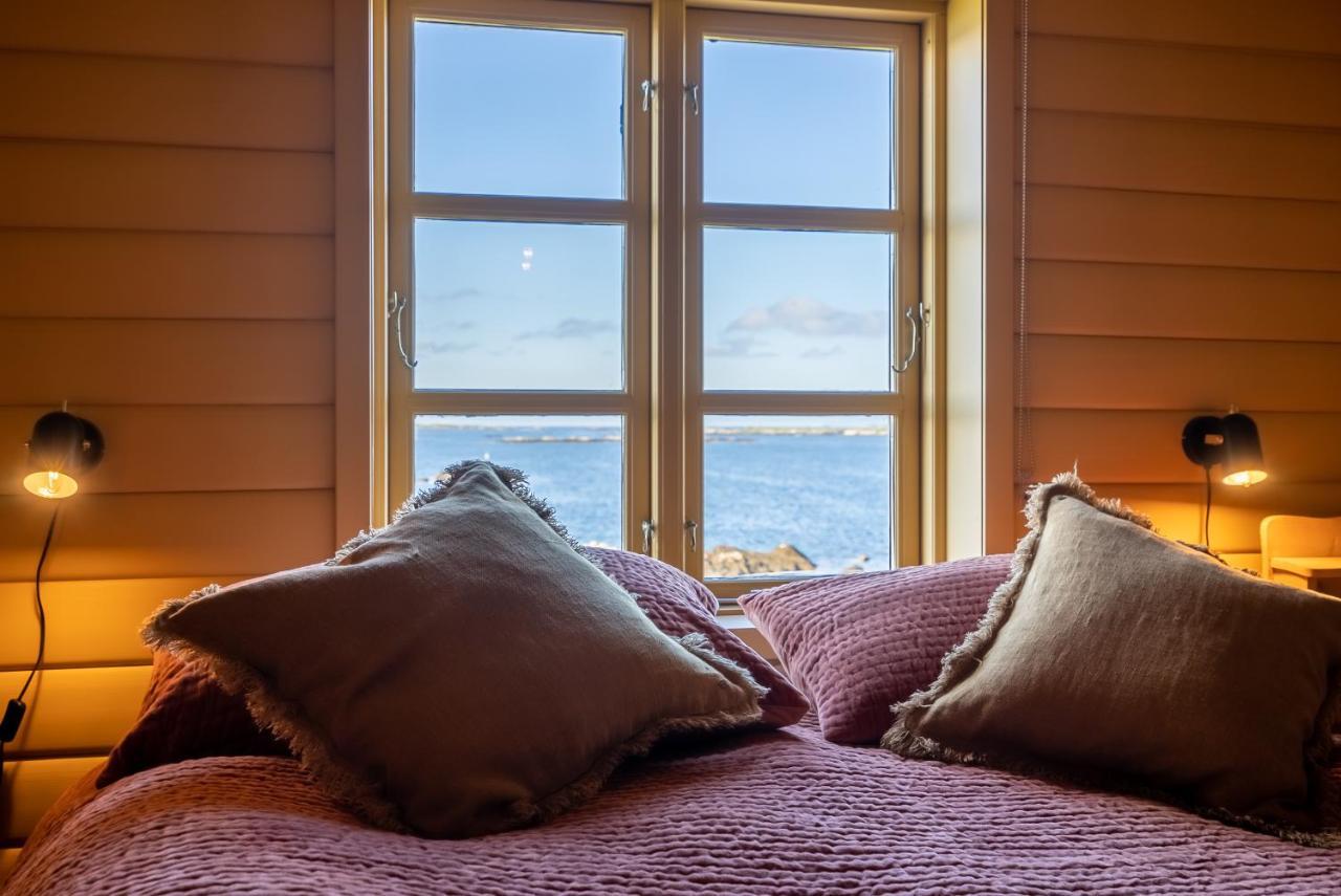 Villa Borgvag - A Unique Seafront Villa In The Heart Of Lofoten Bostad Exteriör bild