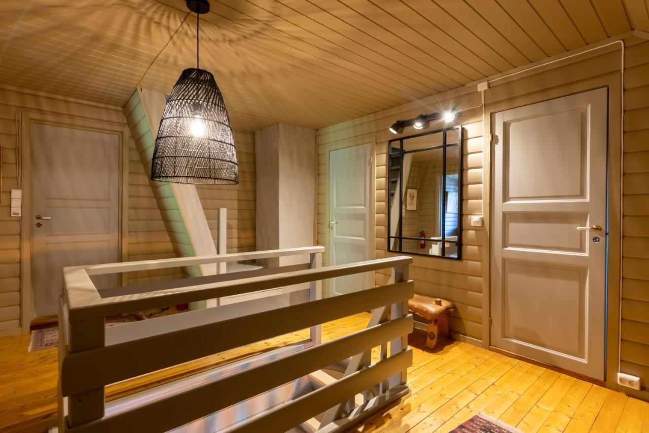 Villa Borgvag - A Unique Seafront Villa In The Heart Of Lofoten Bostad Exteriör bild