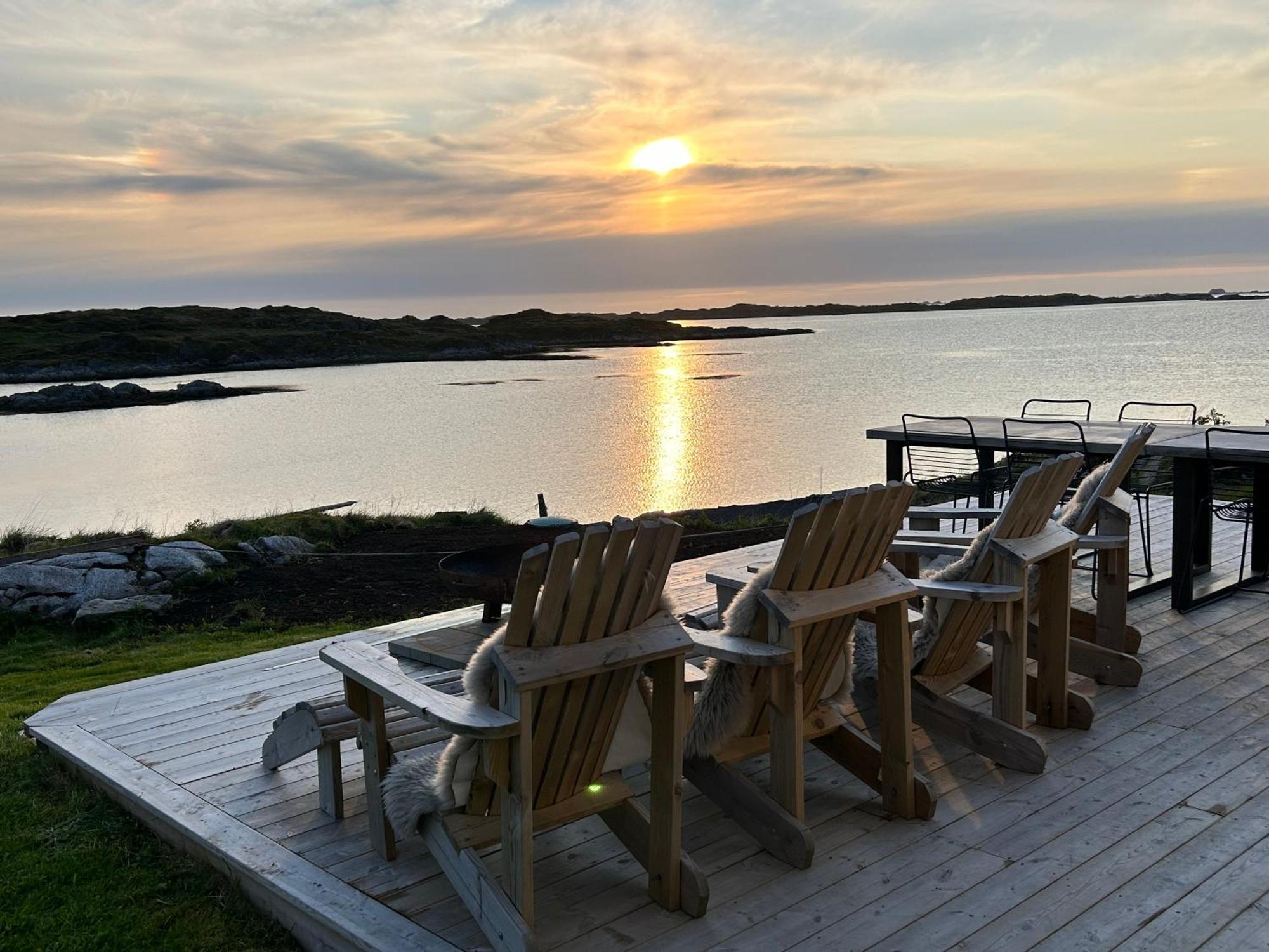 Villa Borgvag - A Unique Seafront Villa In The Heart Of Lofoten Bostad Exteriör bild
